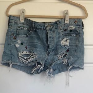 Lucky Brand ripped lady big boyfriend shorts